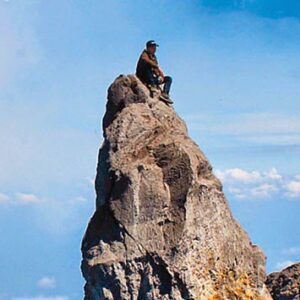 Foto erri yunanto di puncak Garuda sesaat sebelum terpeleset