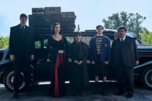 Petualangan Gelap dan Misterius Wednesday Addams di Nevermore Academy 3 Petualangan Gelap dan Misterius Wednesday Addams di Nevermore Academy