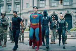 "Terungkap! Wajah Seram Ultraman di Trailer Superman James Gunn 2025 – Teori & Fakta Lengkap" 9 Wajah Seram Ultraman di Trailer Superman