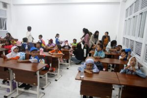 Agar Anak Tidak Takut ke Sekolah di Hari Pertama Mereka 2 Agar20Anak20Tidak20Takut20ke20Sekolah20di20Hari20Pertama20Mereka