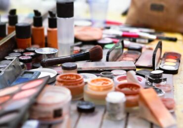 Kosmetik Berbahaya Masuk Salon