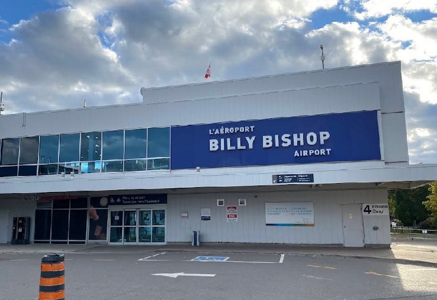 Billy Bishop Toronto City Airport, Toronto