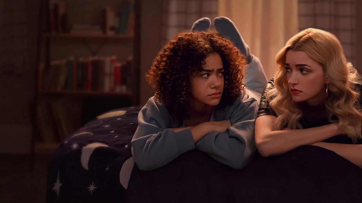 11 TV Shows Like Sterling Point You Need to Watch Next 4 Ginny & Georgia - shows like Sterling Point