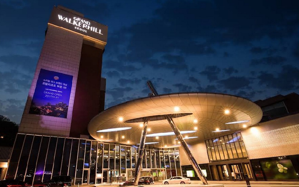 Grand Walkerhill Seoul – Cheon Yeo-ri's Hotel World