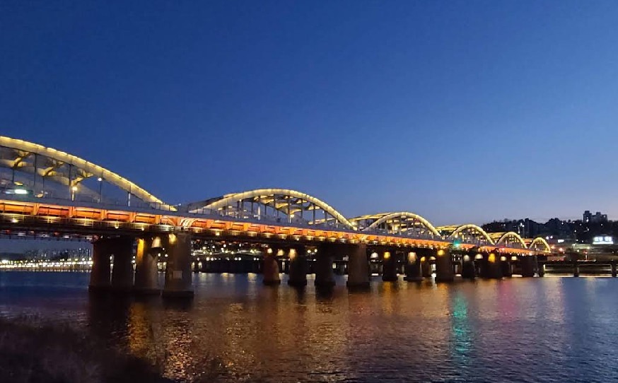Hangang Bridge - Riverside Backdrop