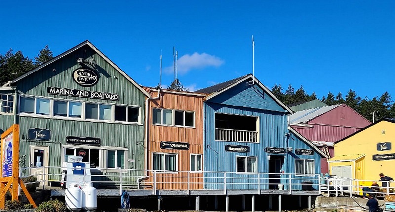 Canoe Cove Marina & Boatyard (North Saanich)