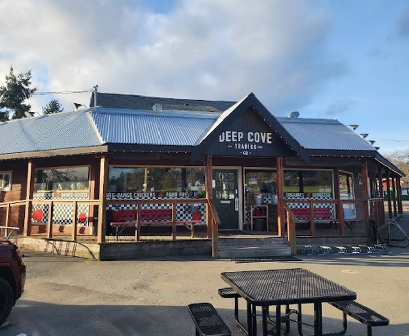 Deep Cove Market (North Saanich)
