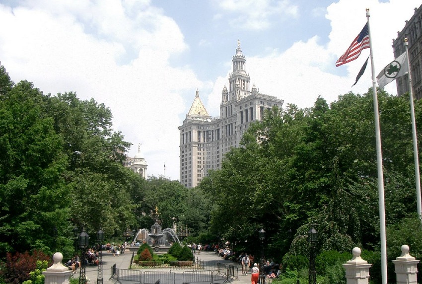The Woolworth Building - The White House Pool